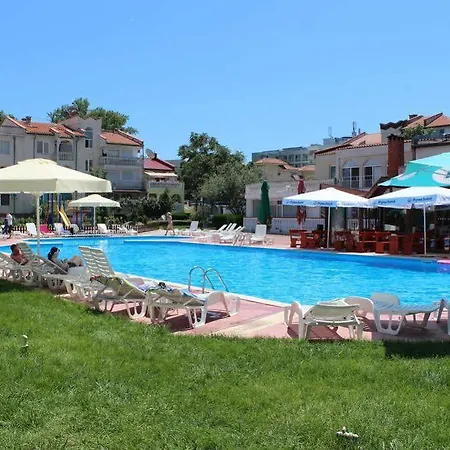 Bravo Aparthotel