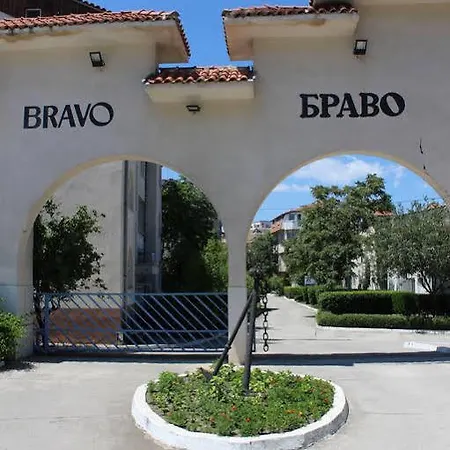 Aparthotel Bravo