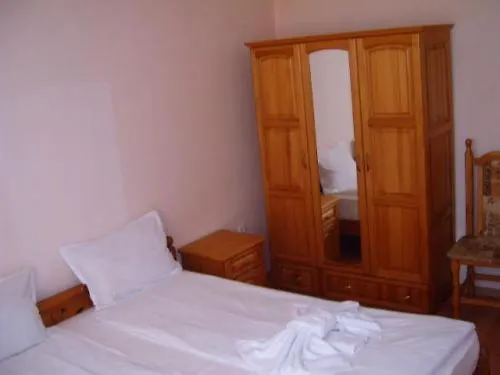 מלון דירות Bravo